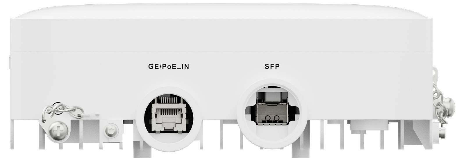 Obraz przedstawia dolną stronę białego urządzenia z dwoma złączami. Lewe złącze jest oznaczone jako 'GE/PoE_IN', a prawe jako 'SFP'.
