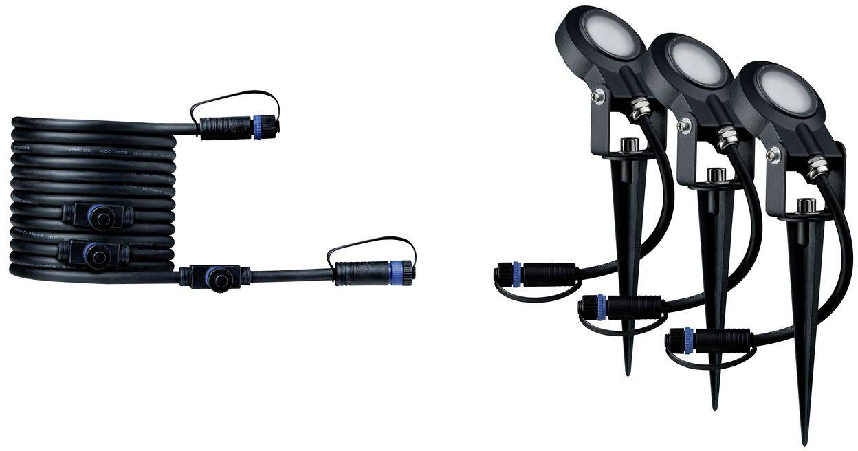 Zestaw oświetlenia ogrodowego z przewodem spiralnym po lewej stronie i trzema lampami LED na słupkach po prawej stronie, odpowiednimi do aranżacji krajobrazu.