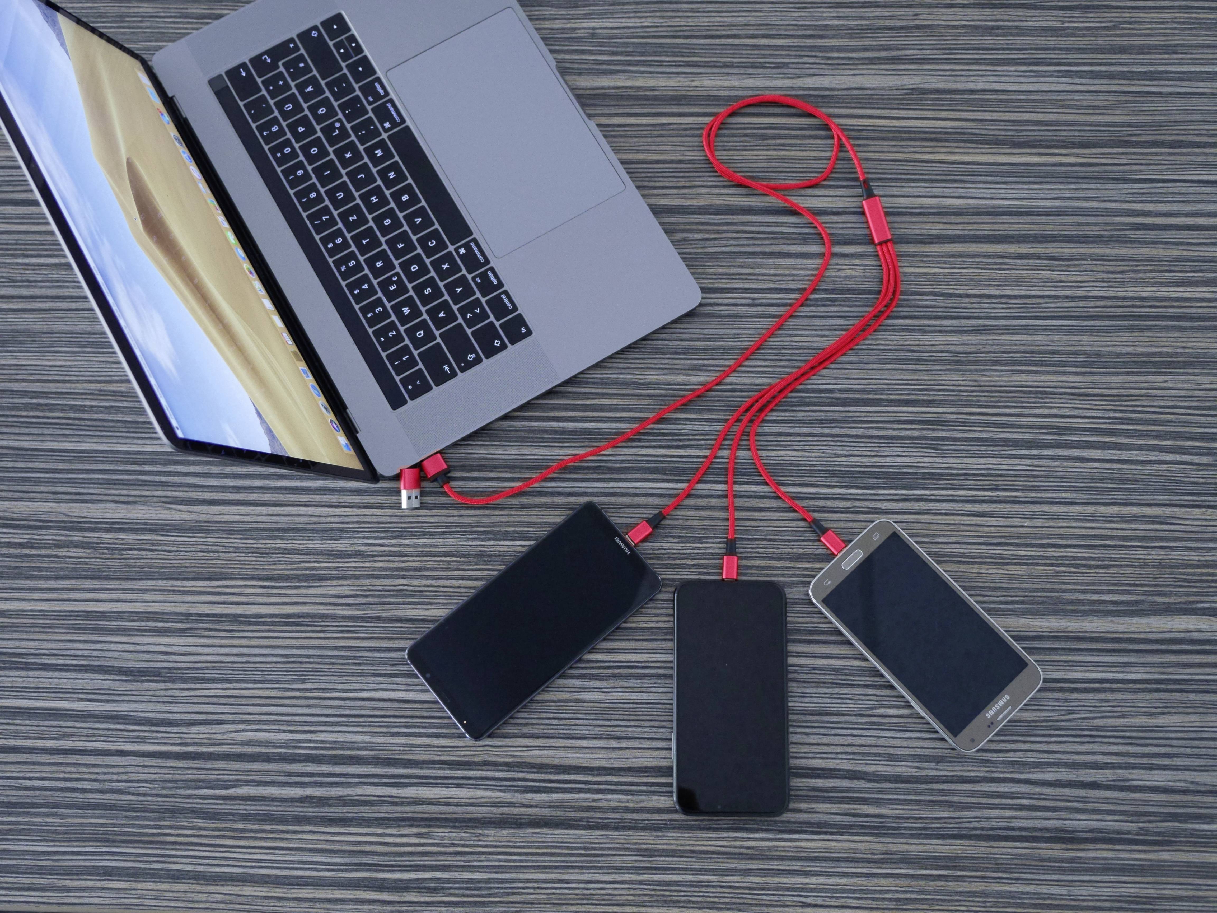 USB-кабель для зарядки Smrter USB 2.0 USB-A Male, USB-C® Male, Lightning Male, USB Micro-B Male 1,20 м Червоний SMRTER_HYDRA_ULT_R