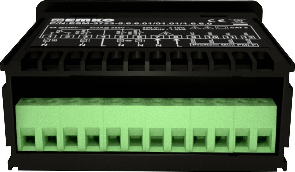 Blok zacisków przyłączeniowych urządzenia elektronicznego z wieloma zielonymi gniazdami do podłączania przewodów.
