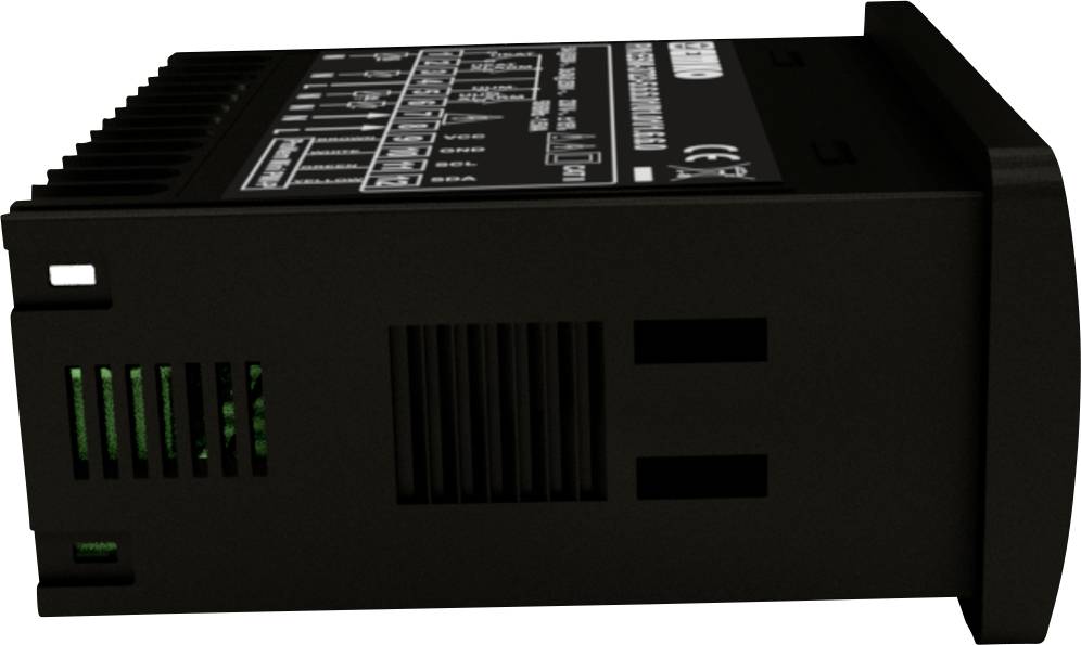 Czarny elektroniczny sprzęt z otworami wentylacyjnymi i opisanymi złączami. Wygląda na urządzenie sterujące lub moduł.