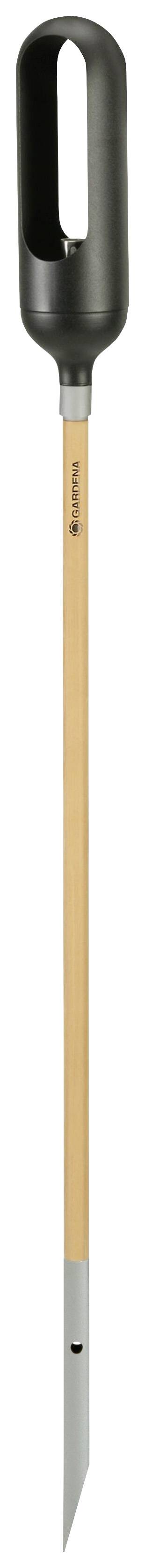 Profesjonalna łopata szpadlowa z drewnianym trzonkiem i czarnym uchwytem, idealna do prac ogrodowych oraz uprawy twardego gruntu.