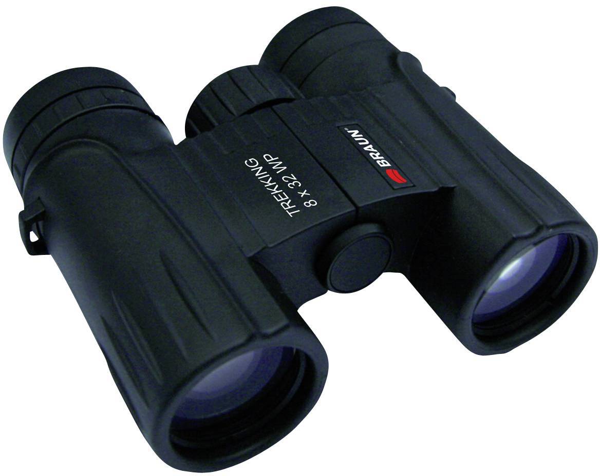 Lornetka z etykietą 'Braun Trekking 8x32 WP'. Kompaktowa i odpowiednia do aktywności na świeżym powietrzu.