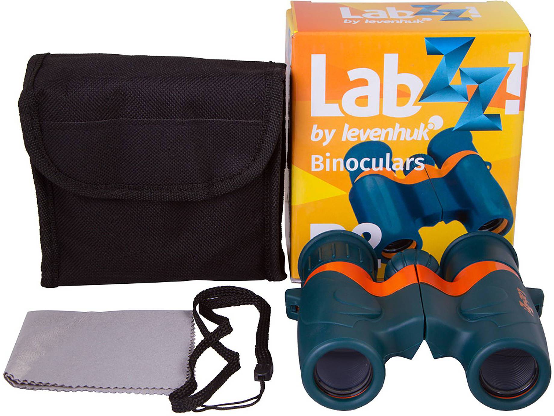 Zestaw lornetki z etui, ściereczką do czyszczenia i pudełkiem. Opakowanie jest oznaczone napisem 'Binoculars'.