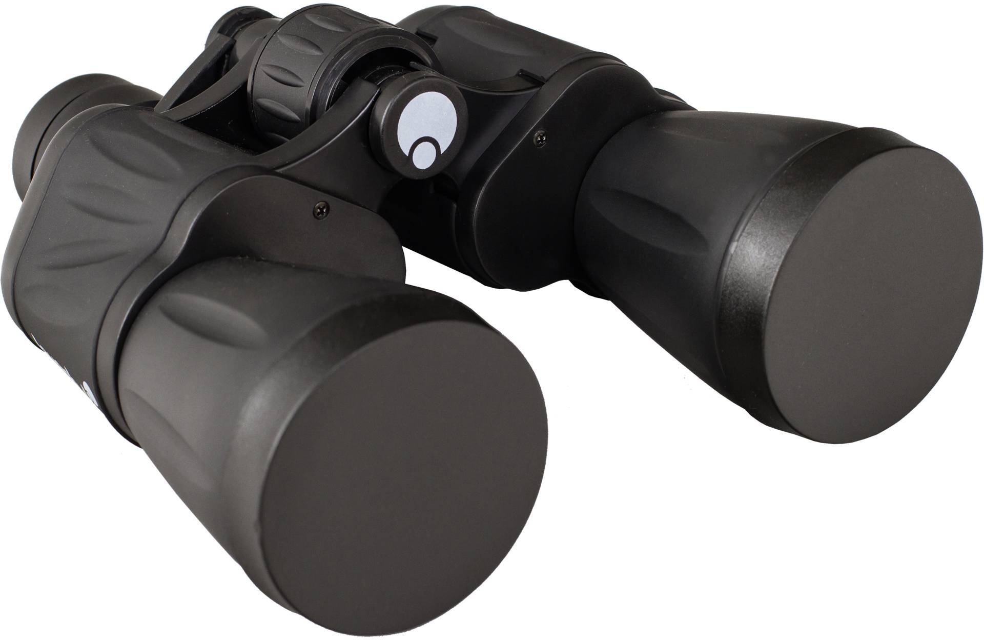 Czarna lornetka leży na białym podłożu. Jest złożona i widać jej przednie obiektywy.