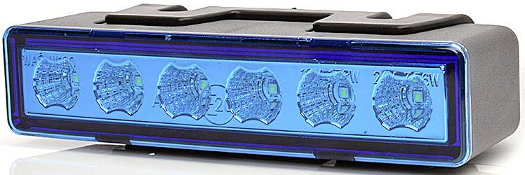 Belka świetlna z pięcioma świecącymi lampami LED, przeznaczona do stosowania w pojazdach interwencyjnych, takich jak policyjne lub ratownicze.