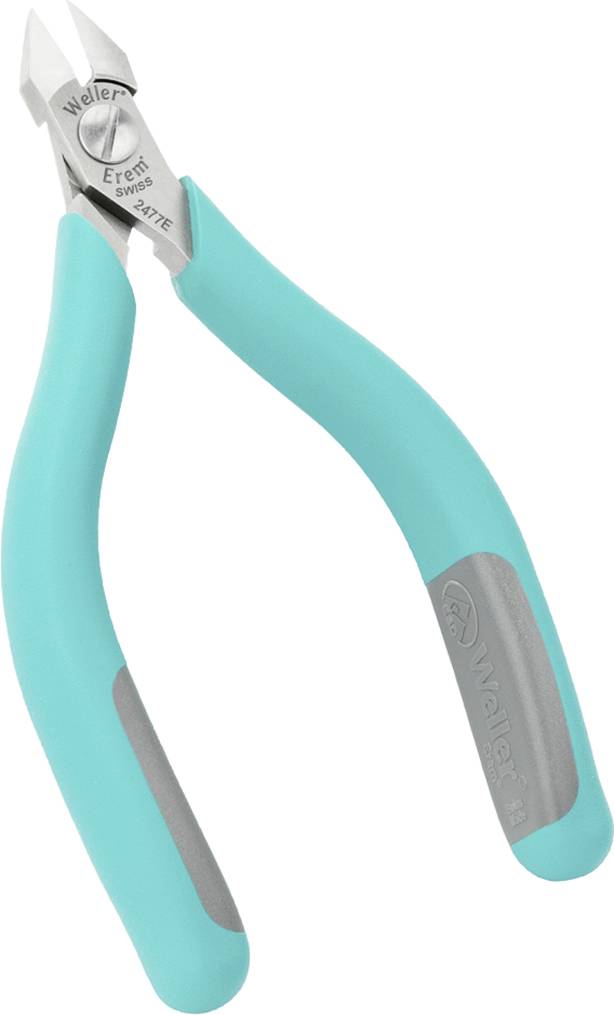 Szczypce z turkusową rączką i srebrnym ostrzem, używane do cięcia drutu lub małych przedmiotów podczas prac rzemieślniczych.