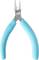 Szczypce z turkusowymi uchwytami, otwarte. Narzędzie nadaje się do precyzyjnych prac, takich jak cięcie drutu lub delikatny montaż.