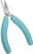 Szczypce z turkusowymi uchwytami i wąską głowicą, odpowiednie do precyzyjnych prac elektronicznych lub rzemieślniczych.
