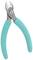 Szczypce tnące z niebieskimi uchwytami, odpowiednie do cięcia przewodów i małych elementów metalowych.