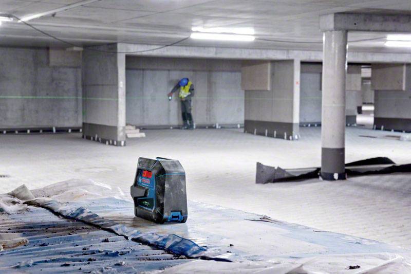 Лазерний нівелір Bosch Professional GCL 2-50 G 0601066M00-ISO з перехресним розташуванням країв. Максимальна дальність: 15 м