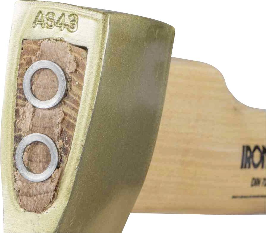 Uchwyt drewniany narzędzia z mosiężnym kołnierzem i dwoma srebrnymi pierścieniami wzmacniającymi. Tłoczona seria numeryczna 'AS43' widoczna.