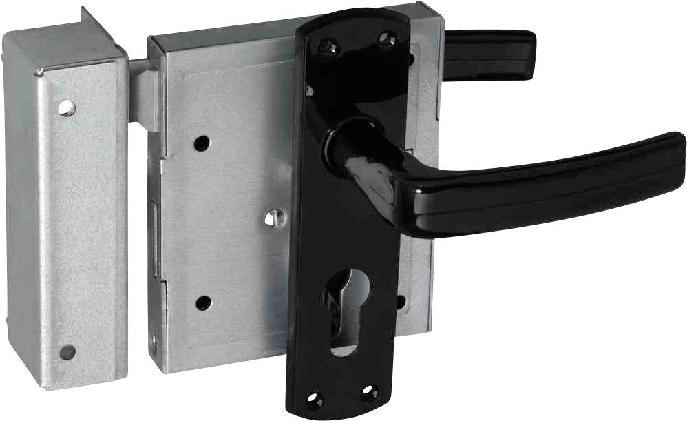 Czarny uchwyt drzwiowy przy srebrnym zamku, zamontowany na metalowej płytce z kilkoma otworami.
