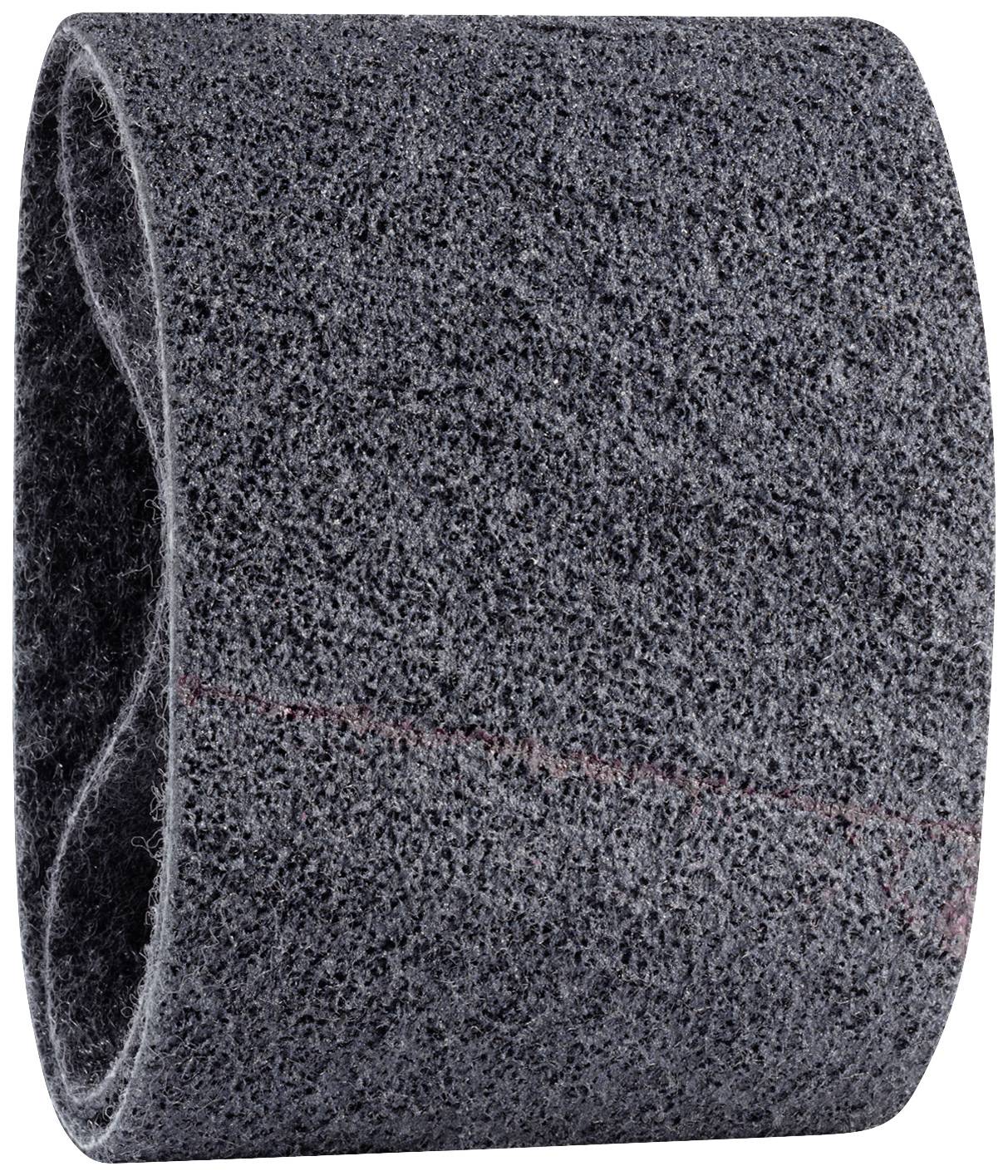 Czarny pas szlifierski o grubej ziarnistości. Idealny do szlifierek, do wygładzania i polerowania powierzchni.