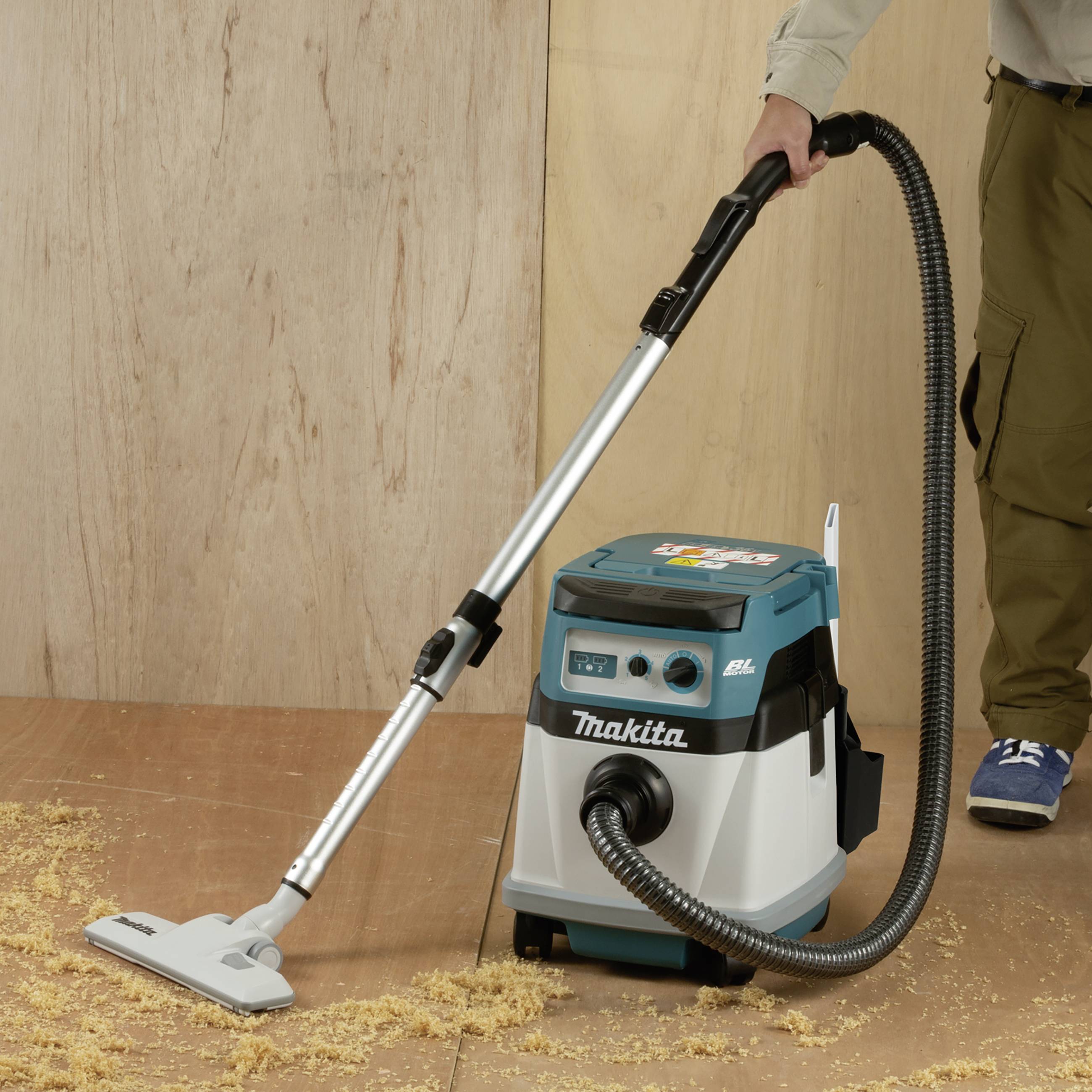 Makita Makita LXT DVC155LZX2 - Staubsauger - Канистра Ручной беспроводной пылесос без аккумулятора