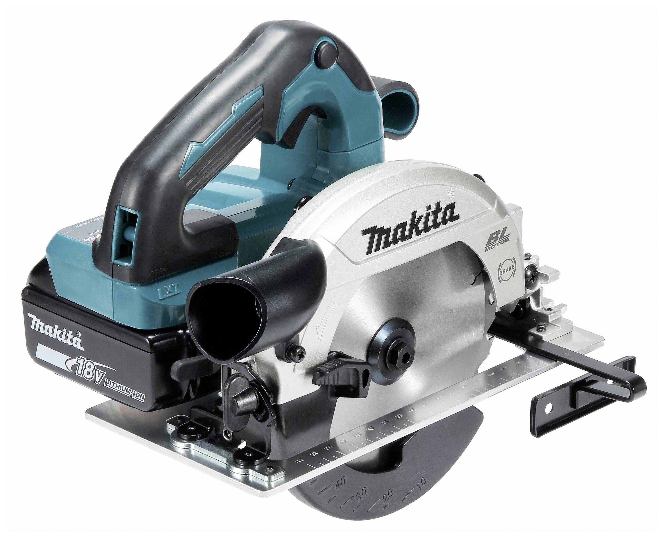 Bezprzewodowa ręczna pilarka tarczowa Makita z niebieskim uchwytem, srebrną tarczą i odpylaczem. Idealna do precyzyjnego cięcia drewna.