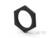 Sześciokątna nakrętka metalowa, czarna, lekko ukośnie umieszczona, rodzaj elementu mocującego.