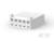 Biała, prostokątna część z tworzywa sztucznego z czterema kwadratowymi otworami z przodu. Z tyłu posiada skośny kąt.