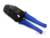 Niebieskie szczypce do zaciskania z czarną metalową głowicą, używane do łączenia kabli lub przewodów, typowe w instalacjach elektrycznych.