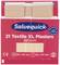 Plastry Salvequick 21 Textile XL, czerwone opakowanie zawierające 21 plastrów w różnych rozmiarach: 14 szt. 80 x 30 mm, 7 szt. 80 x 60 mm.