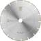 Tarcza diamentowa z wcięciami, przeznaczona do cięcia betonu. Kolor srebrny, oznaczona informacjami producenta oraz maksymalną prędkością obrotową.