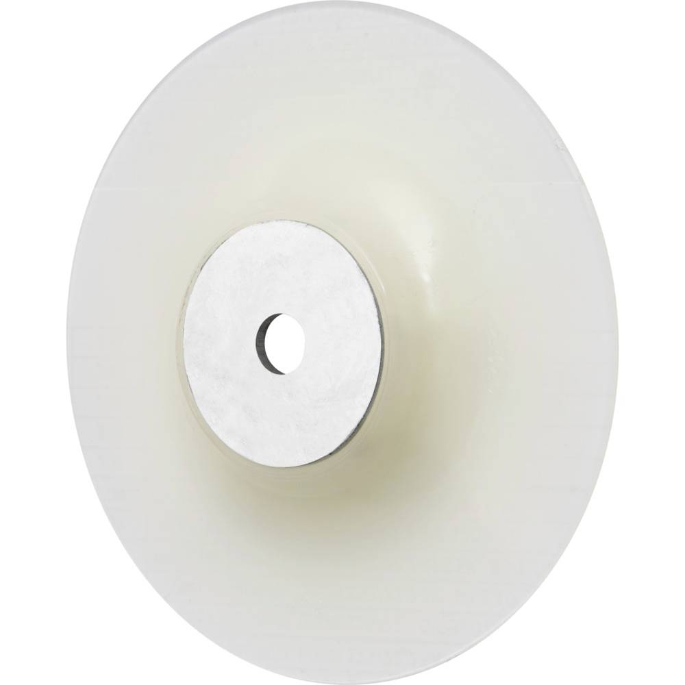 Biały, okrągły talerz z centralnie umieszczoną srebrną tarczą, która odbija światło.