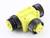 Żółty trójnik z czarnym gwintem, stosowany do elektrycznego połączenia przewodów w systemie wodoszczelnym.
