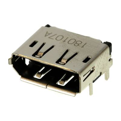 Metalowy złącz USB, widok na gniazdo. Widoczne styki i elementy mocujące. Używany do połączeń danych i zasilania.