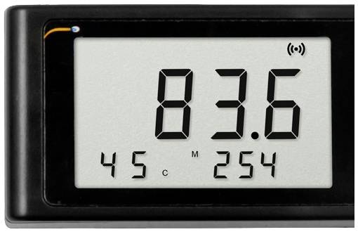 Wyświetlacz cyfrowy z dużą liczbą '83,6' pośrodku. Poniżej mniejsze liczby: po lewej stronie '4,5°C', po prawej '25,4'.