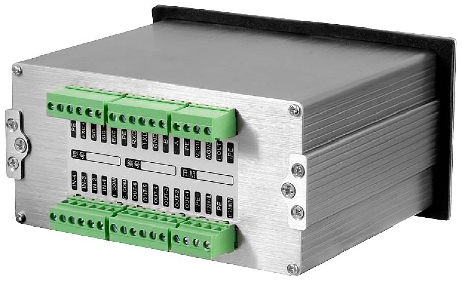 Szaro-srebrne pudełko elektroniczne z zielonymi zaciskami i chińskim oznakowaniem, przeznaczone do sterowania lub monitorowania w zastosowaniach technicznych.