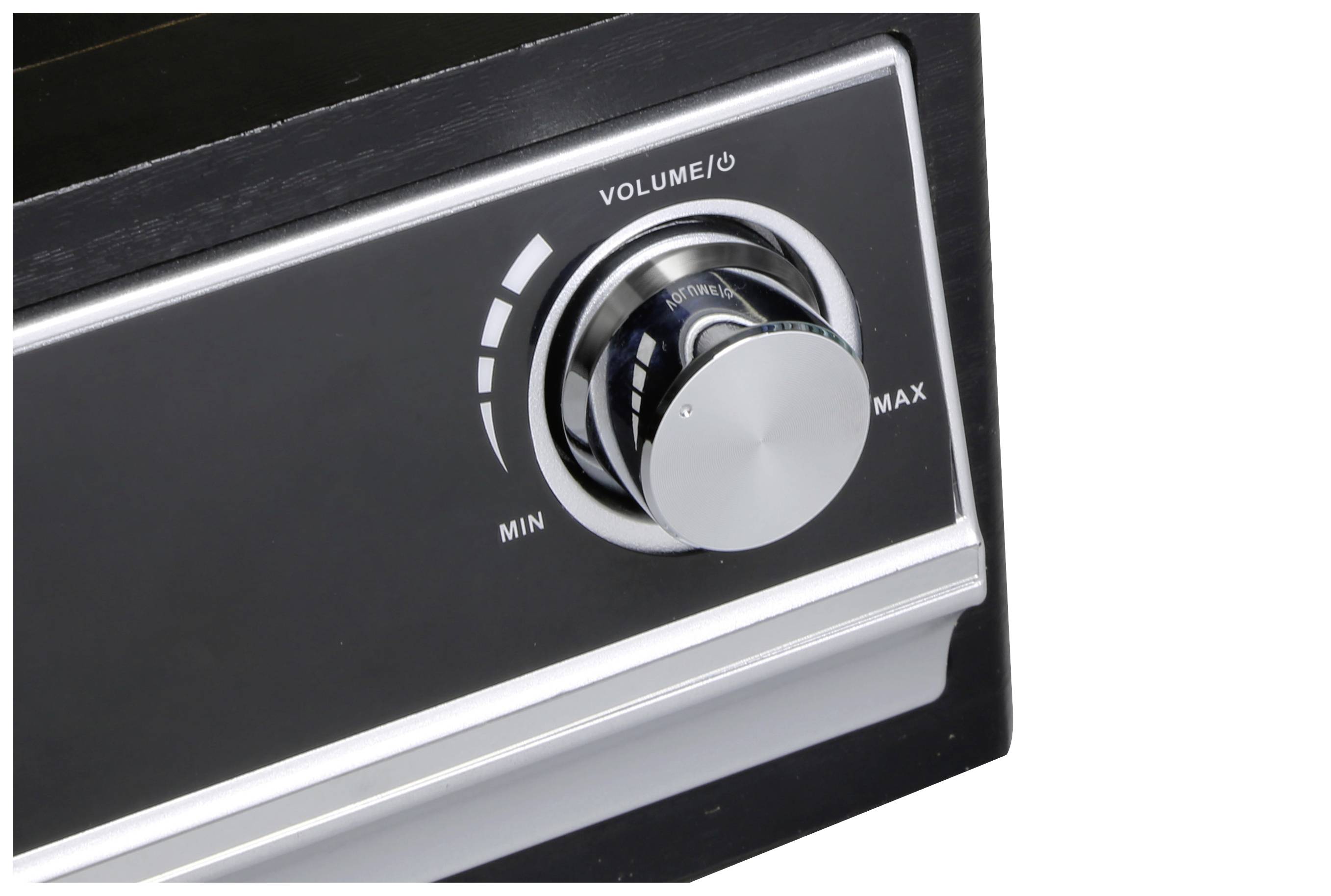 Regulator głośności urządzenia elektronicznego z oznaczeniami 'Min' i 'Max'. Regulator jest ustawiony na minimum.