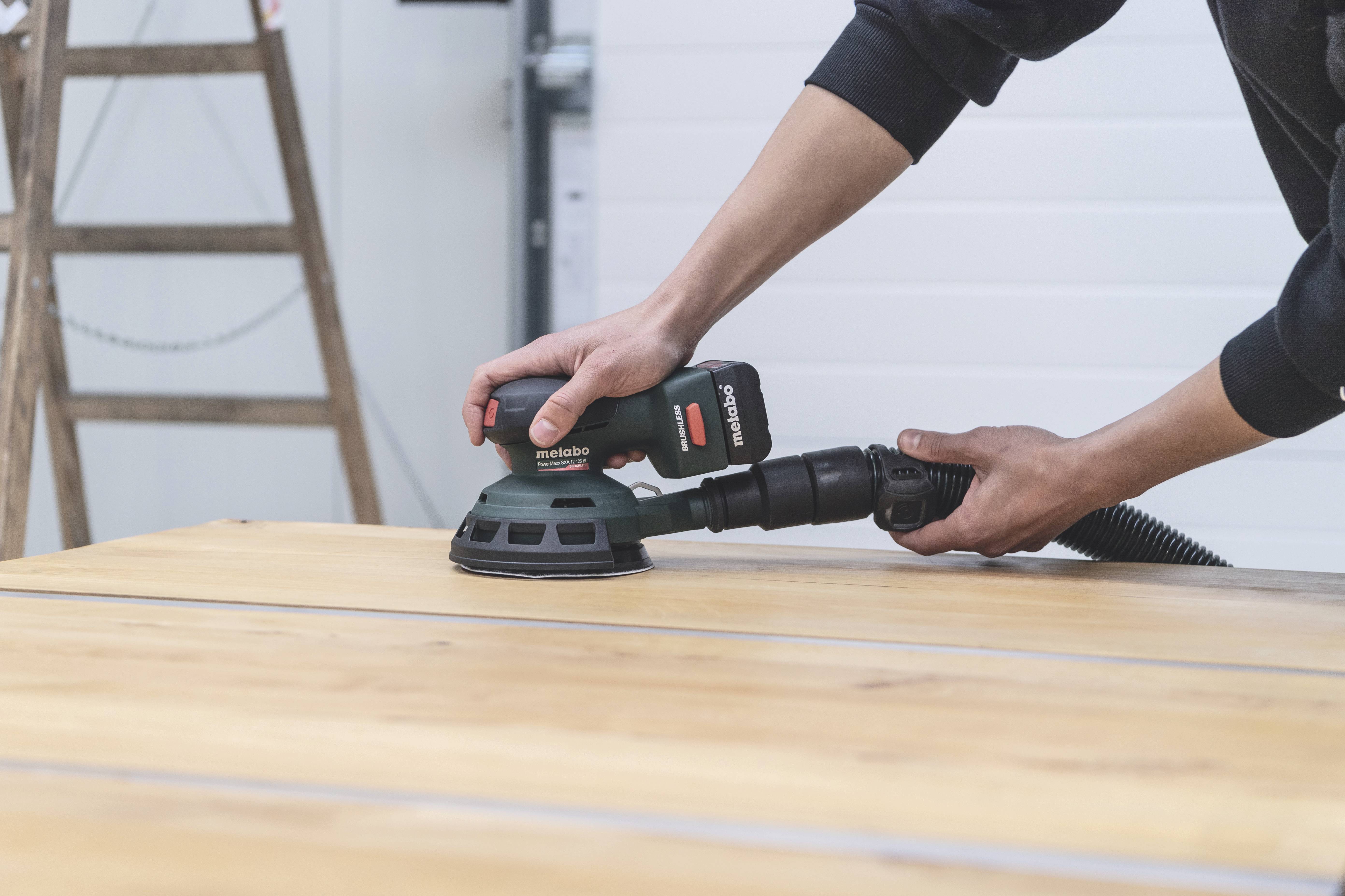 Акумуляторна ексцентрикова шліфувальна машина Metabo PowerMaxx SXA 12-125 BL 602035840