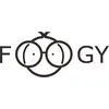 Logo 'FOOGY' z wyabstrahowaną twarzą pośrodku, gdzie oczy są przedstawione przez duże okulary.