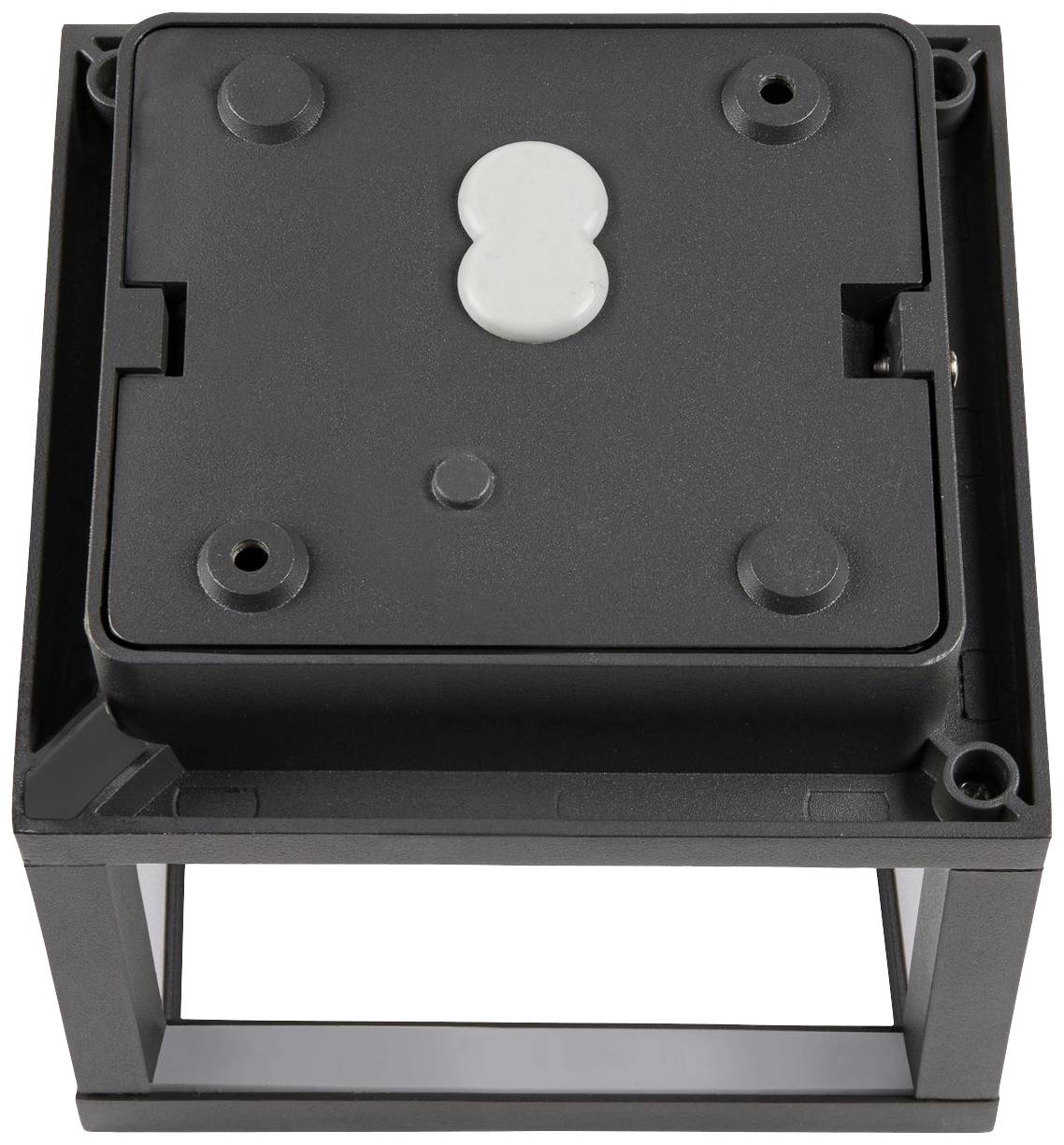 Czarna kwadratowa lampa z otwartą ramą i zdejmowalną osłoną, odpowiednia do użytku na zewnątrz.