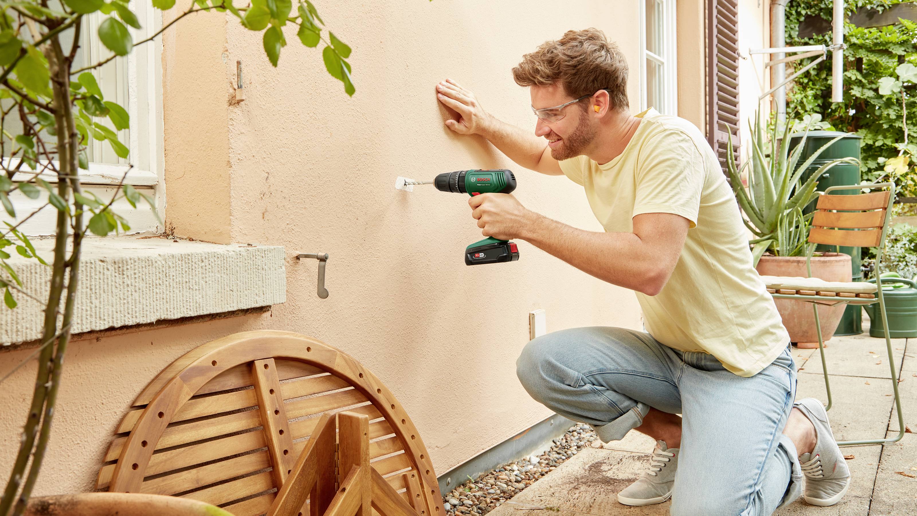 Акумуляторний дриль-шурупокрут Bosch Home and Garden EasyImpact 18V-40 06039D8108 18 В 2,0 Аг, включаючи 2 акумулятори, зарядний п