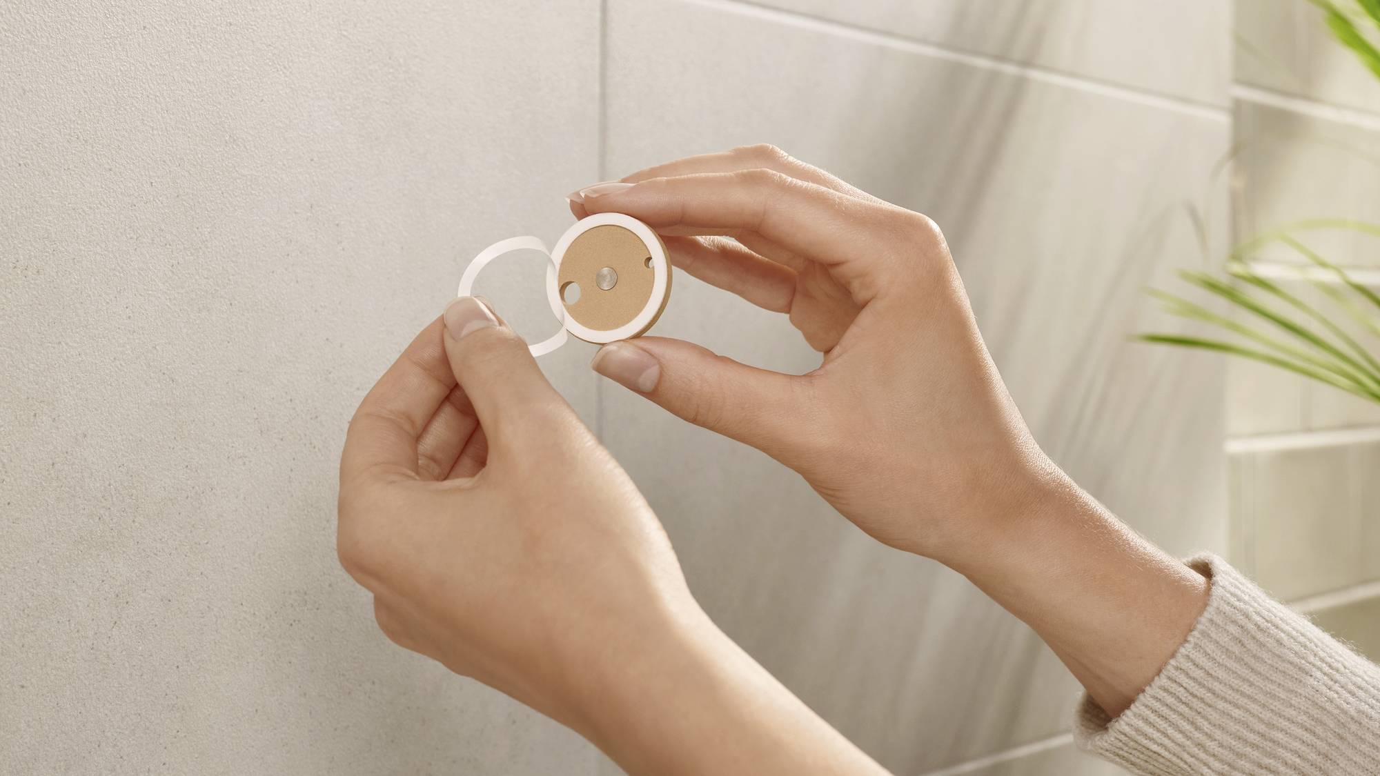 Клей для металу tesa MOON WHITE