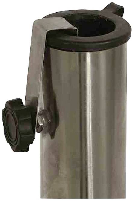 Pionowy cylinder ze stali nierdzewnej z bocznym uchwytem i czarną nakrętką gwintowaną. Przeznaczenie niejednoznaczne.