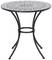 Okrągły stół ogrodowy z mozaikowym blatem w odcieniach szarości i bieli, z czarną metalową podstawą na giętych nogach, idealny do przestrzeni na zewnątrz.