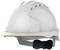 Biały kask ochronny z otworami wentylacyjnymi, paskiem na czoło i paskiem pod brodą, zaprojektowany z myślą o bezpieczeństwie na budowach.