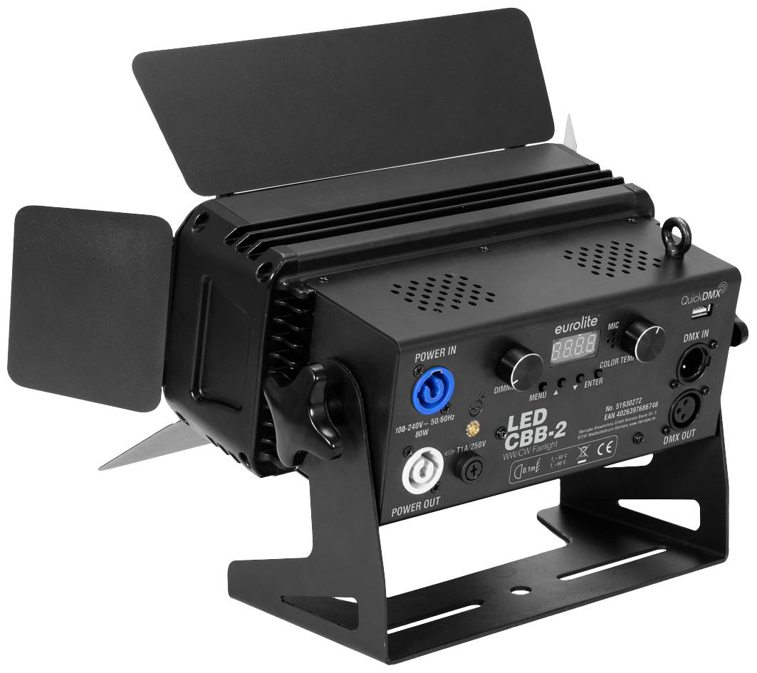 Profesjonalne oświetlenie sceniczne LED w czarnej obudowie, z płaszczyzną boczną i wieloma złączami. Nazwa marki 'Eurolite', model 'LED CBB-2'.