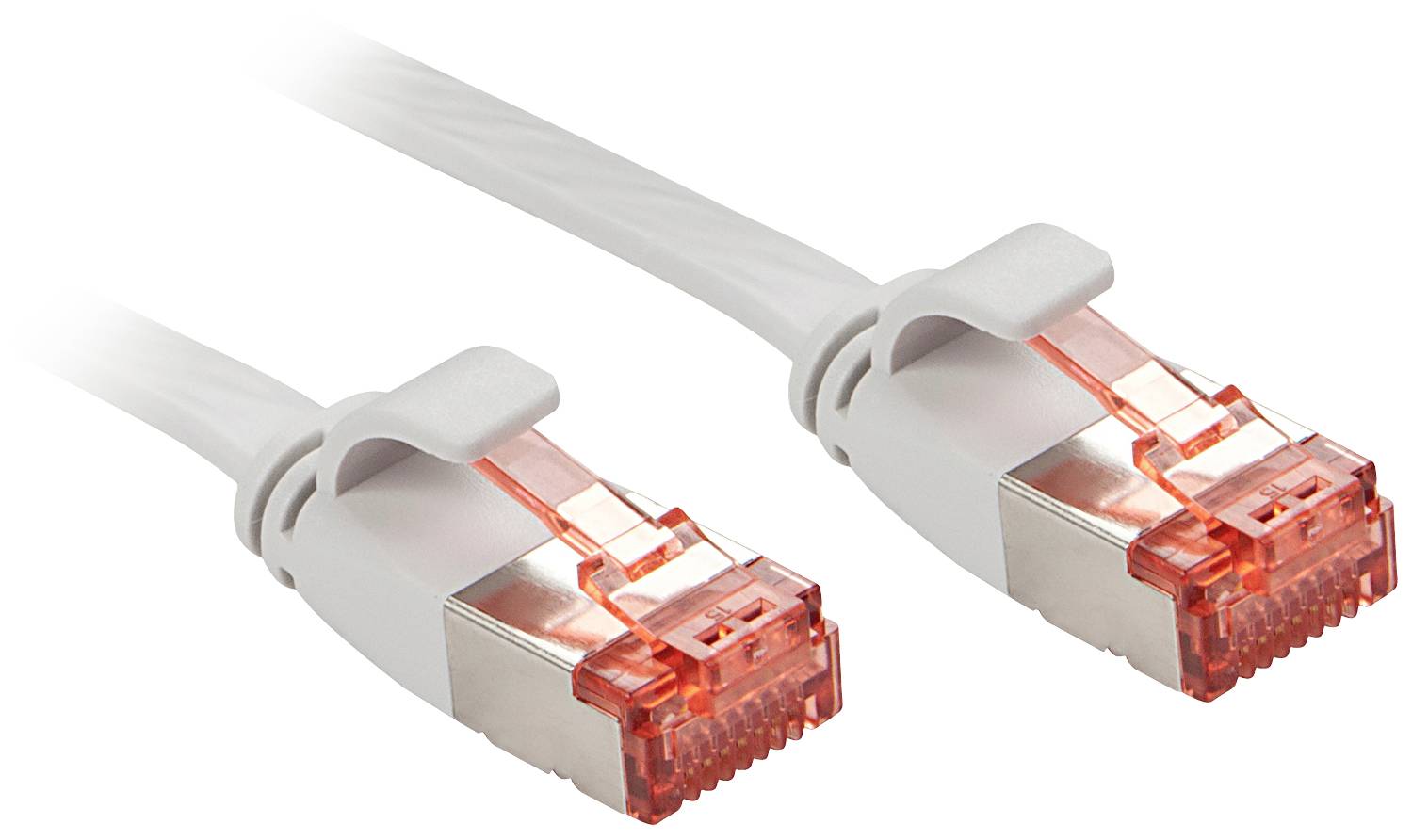 Kabel sieciowe z czerwonymi wtyczkami na obu końcach na białym tle.