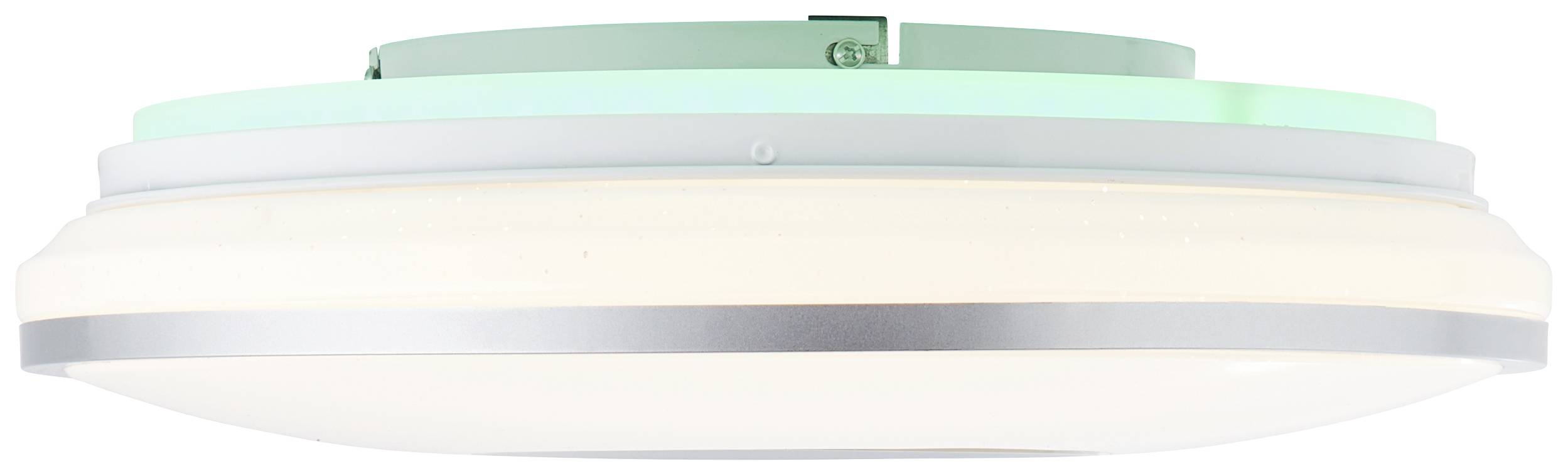Płaska, okrągła lampa sufitowa z srebrnym paskiem i mleczną, rozpraszającą obudową, która zapewnia miękkie światło.