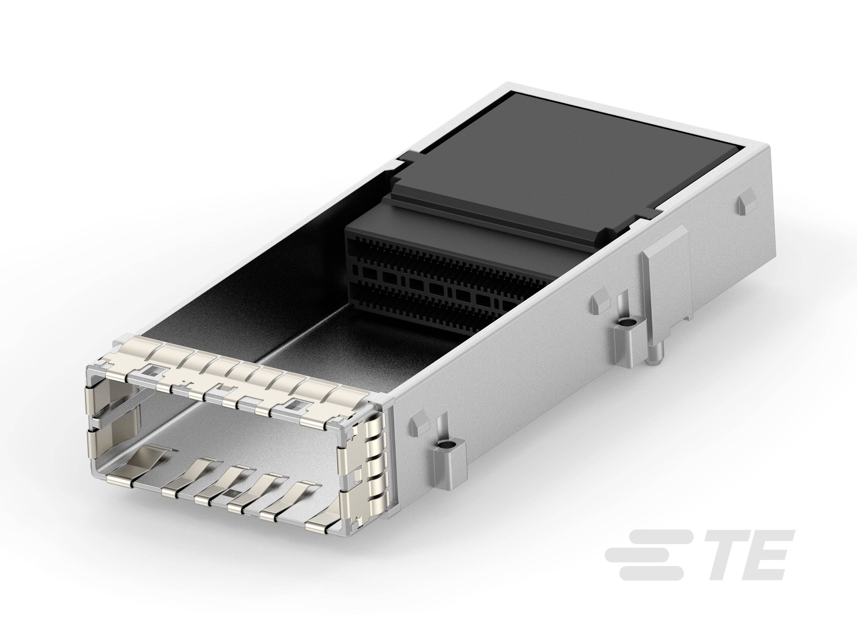 Adapter SFP+ pokazuje metalową obudowę zewnętrzną oraz wewnętrzne złącze. Odpowiedni do transmisji danych o wysokiej prędkości.