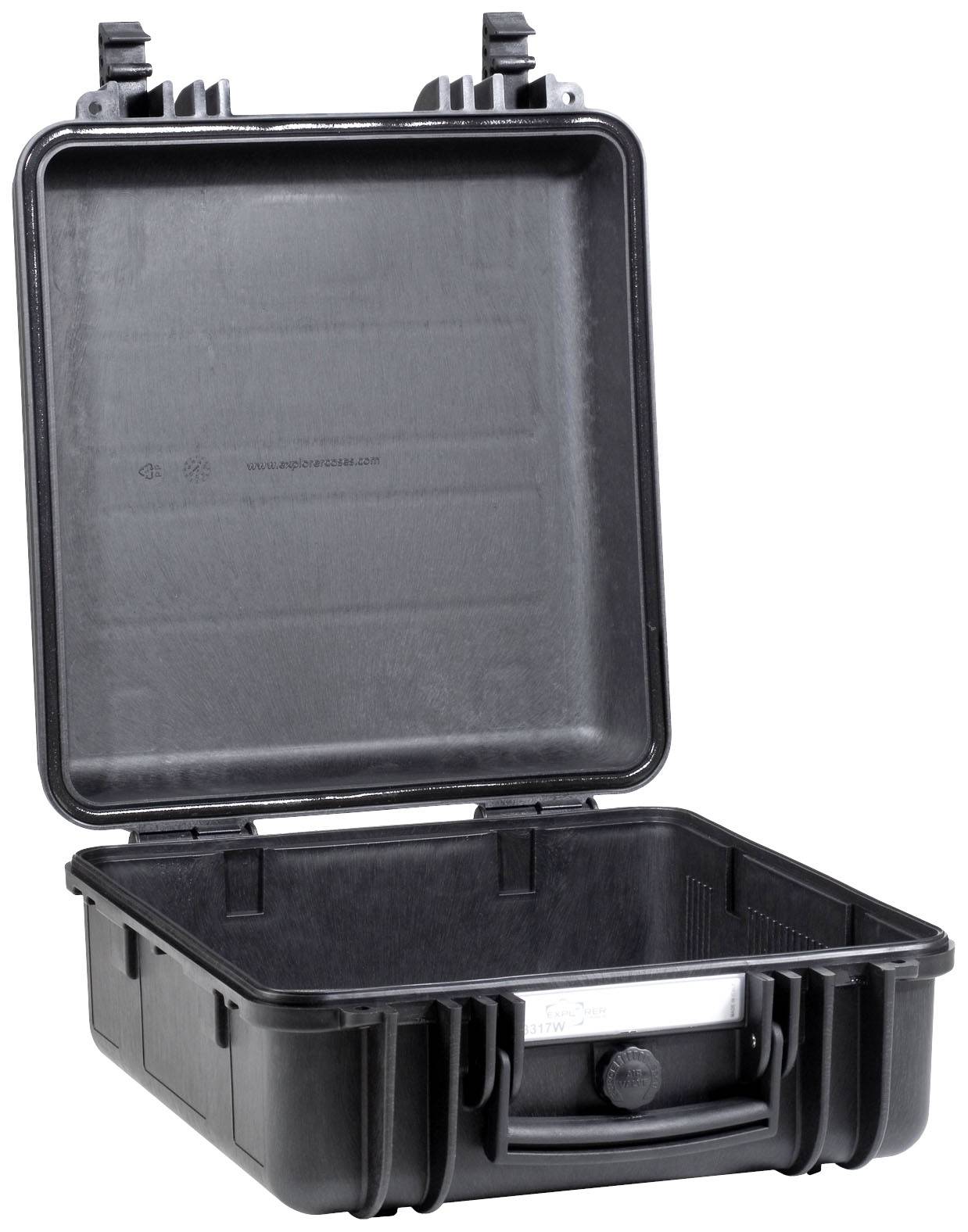 Otwarty czarny twardy kufer z wyściełanym wnętrzem.