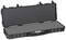 Otwarty, długi czarny kufer ochronny z wyściółką piankową. Idealny do transportu delikatnych urządzeń.