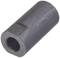 Cylindryczny, czarny łącznik z tworzywa sztucznego z otworem po jednej stronie, prawdopodobnie przeznaczony do zastosowań technicznych.