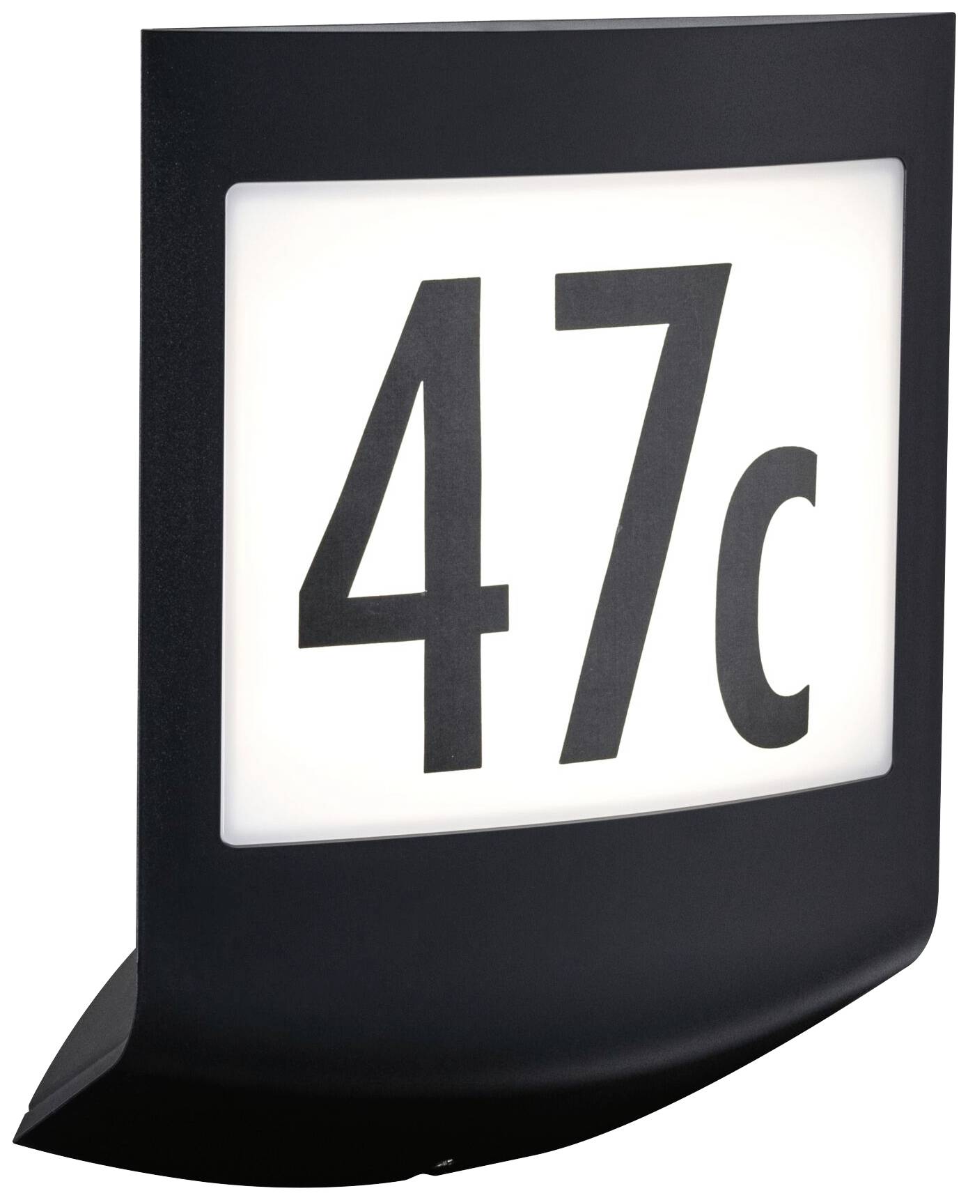 Świecący numer domu '47c' na czarnym tle.