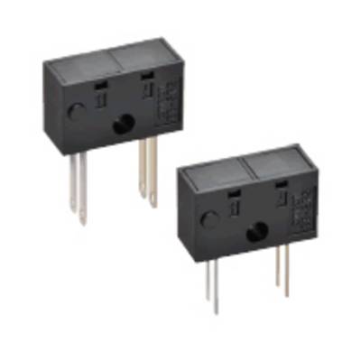 Dwa czarne elementy elektroniczne z trzema metalowymi pinami. Są ułożone obok siebie i wydają się identyczne.