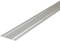 Prosty, podłużny profil aluminiowy o prostych krawędziach i delikatnie wypukłych rowkach, stosowany jako element konstruacyjny.