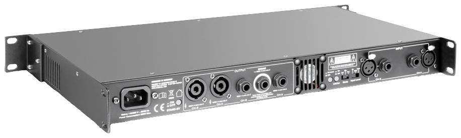 Urządzenie audio z różnymi złączami i regulatorami, w tym gniazdami XLR i jack, przeznaczone do profesjonalnej produkcji dźwięku.